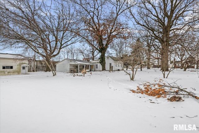 3120 S 13TH Street, Springfield, IL 62703