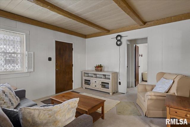 3120 S 13TH Street, Springfield, IL 62703