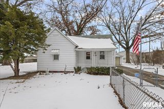3120 S 13TH Street, Springfield, IL 62703