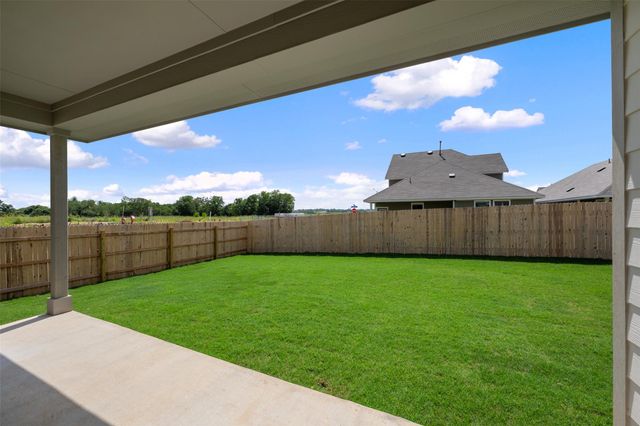 283 Crater Lake DR, Dripping Springs, TX 78620