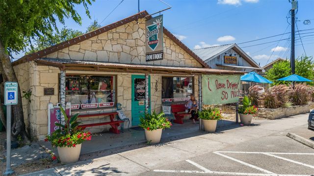 283 Crater Lake DR, Dripping Springs, TX 78620