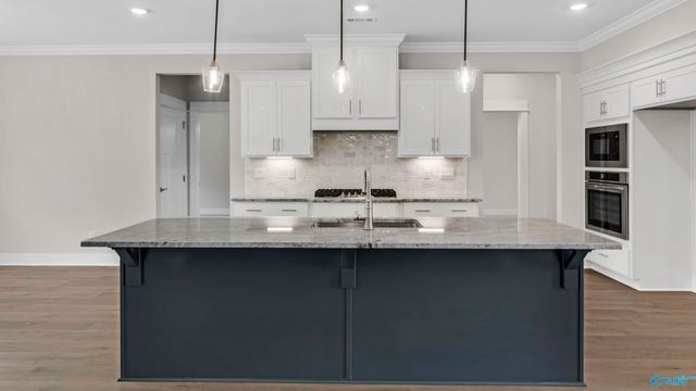 7100 Raquel Circle SE, Gurley, AL 35748