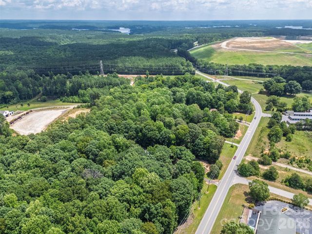 8178 Island Point Road, Sherrills Ford, NC 28673