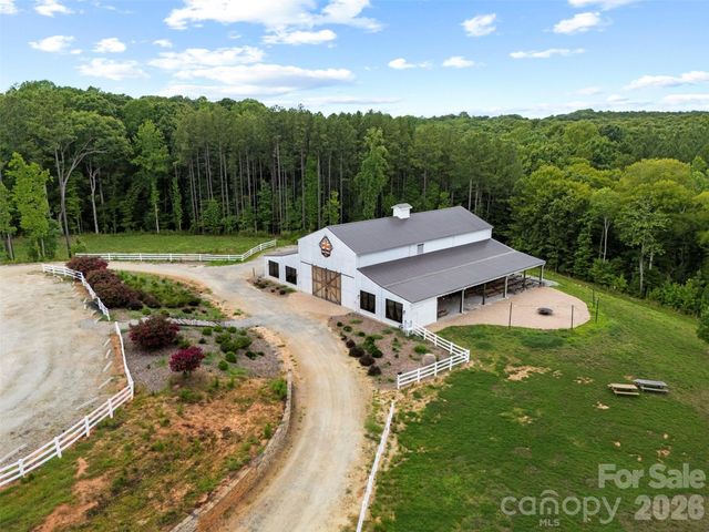 8178 Island Point Road, Sherrills Ford, NC 28673