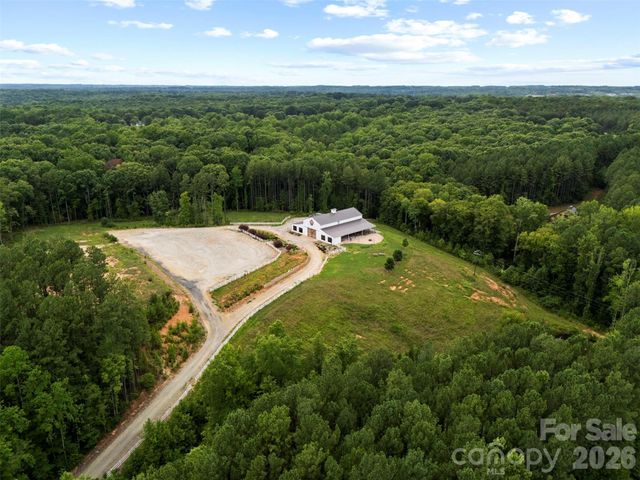 8178 Island Point Road, Sherrills Ford, NC 28673