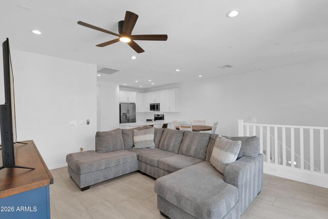 9838 E WAVELENGTH Avenue, Mesa, AZ 85212