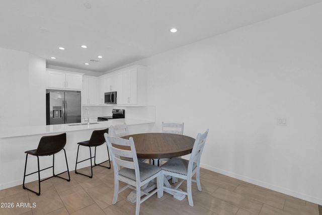 9838 E WAVELENGTH Avenue, Mesa, AZ 85212