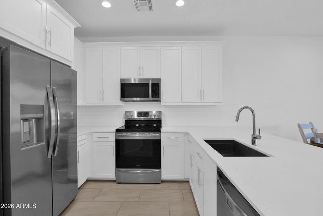 9838 E WAVELENGTH Avenue, Mesa, AZ 85212