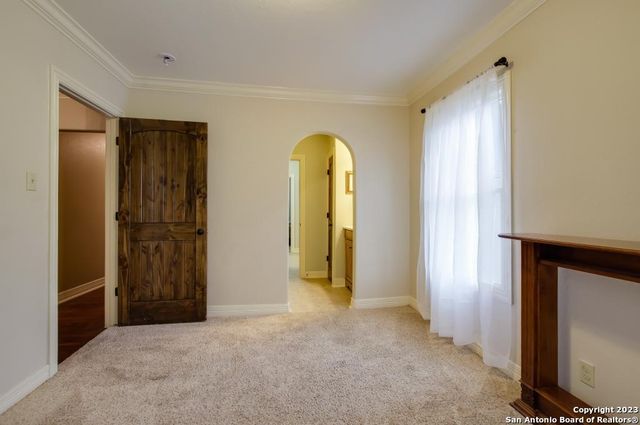 188 CLAYWELL DR, Alamo Heights, TX 78209
