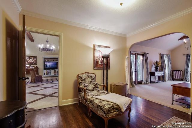 188 CLAYWELL DR, Alamo Heights, TX 78209