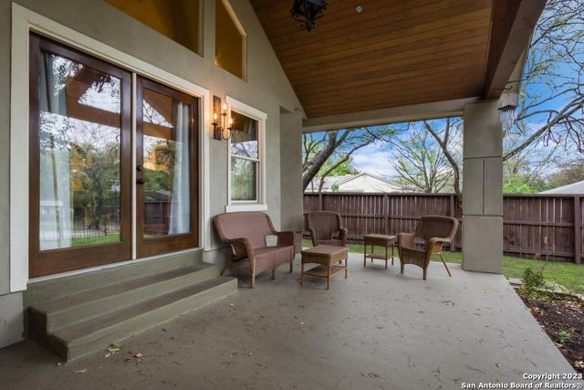 188 CLAYWELL DR, Alamo Heights, TX 78209
