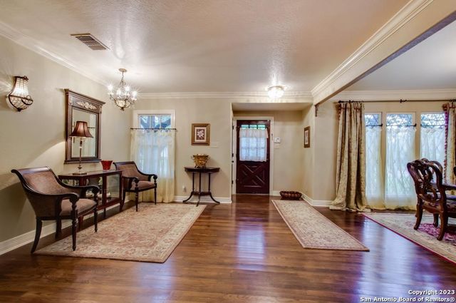 188 CLAYWELL DR, Alamo Heights, TX 78209