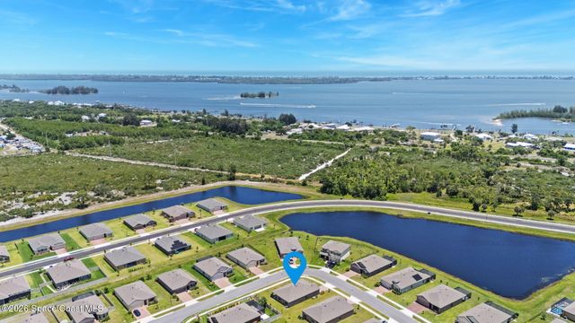 7114 Topaz Drive, Grant-valkaria, FL 32949