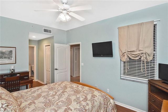 8076 Queen Palm LN # 412, Fort Myers, FL 33966