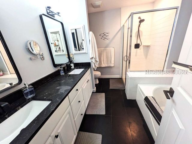 77 James F Byrnes St, Beaufort, SC 29907
