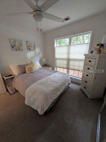 77 James F Byrnes St, Beaufort, SC 29907