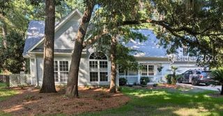 77 James F Byrnes St, Beaufort, SC 29907