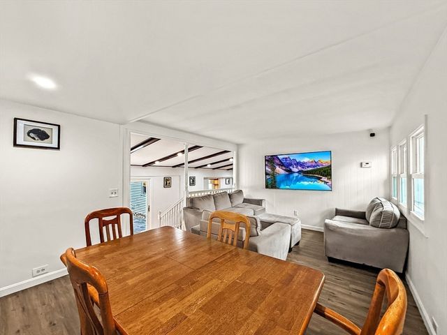 126 Beach Rd, Salisbury, MA 01952