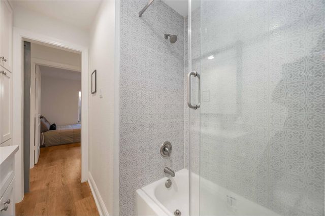 2011 De Milo Drive, Houston, TX 77018