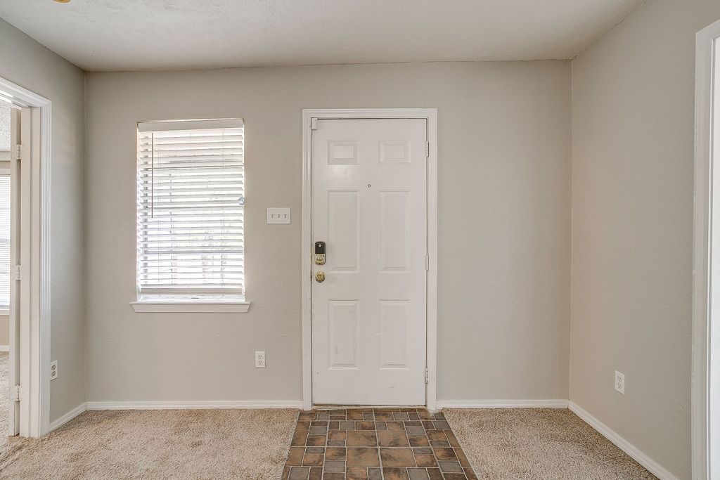 208 Wells Burnett Road, Azle, TX 76020 — photo 4