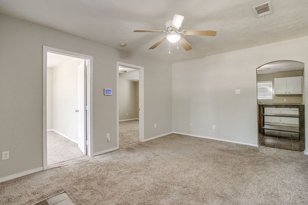 208 Wells Burnett Road, Azle, TX 76020 — photo 5