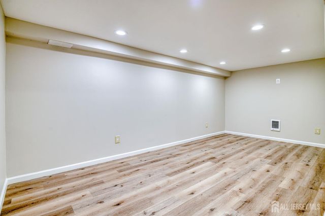 3 Green Acres Avenue, East Brunswick, NJ 08816