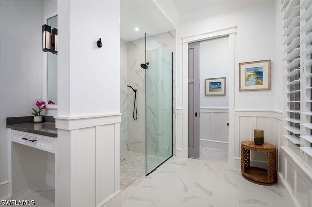 1064 13th ST N, Naples, FL 34102