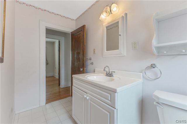 129 Vieau Drive, Syracuse, NY 13207