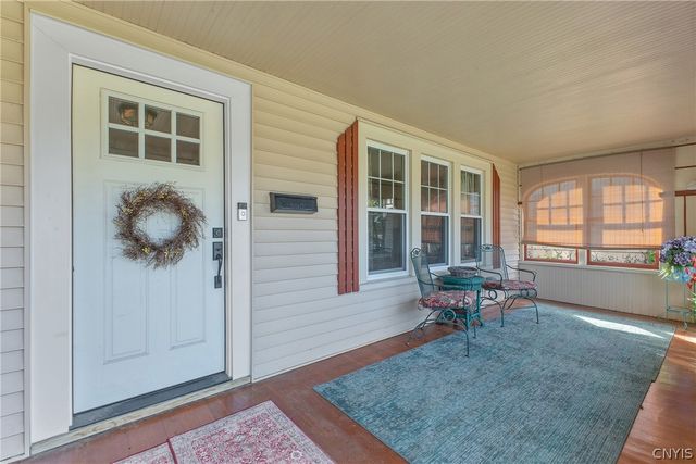 129 Vieau Drive, Syracuse, NY 13207