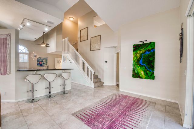 2767 S Clearbrook Circle, Delray Beach, FL 33445