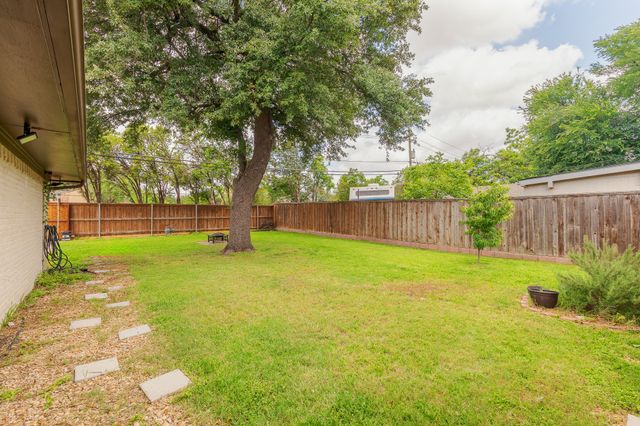 11245 Buchanan Drive, Dallas, TX 75228