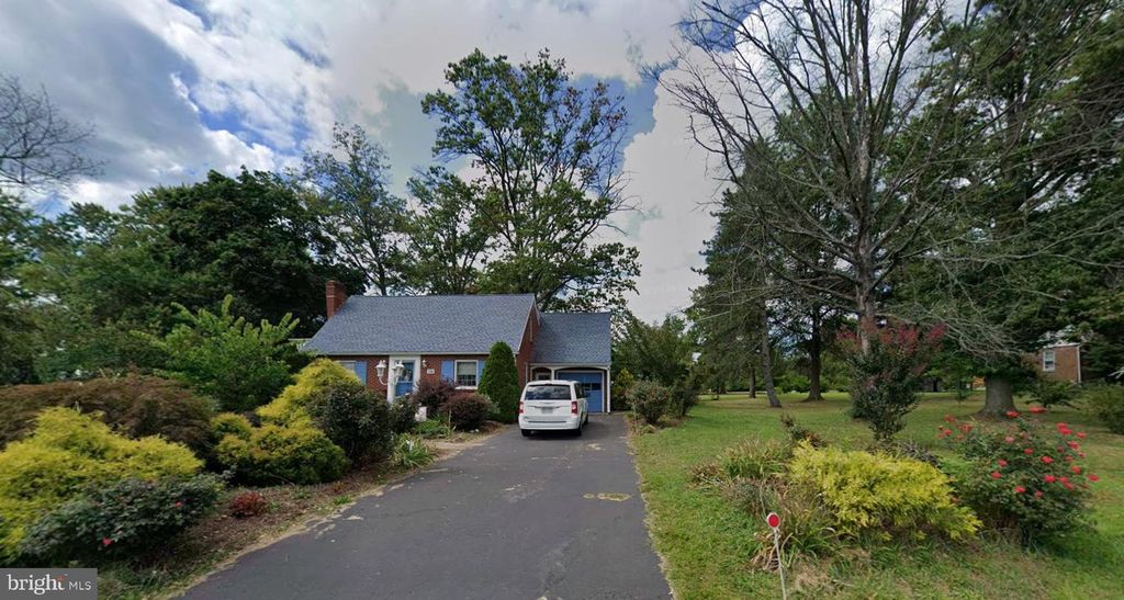 391 MORWOOD RD, Earlington, PA 18918 — exterior