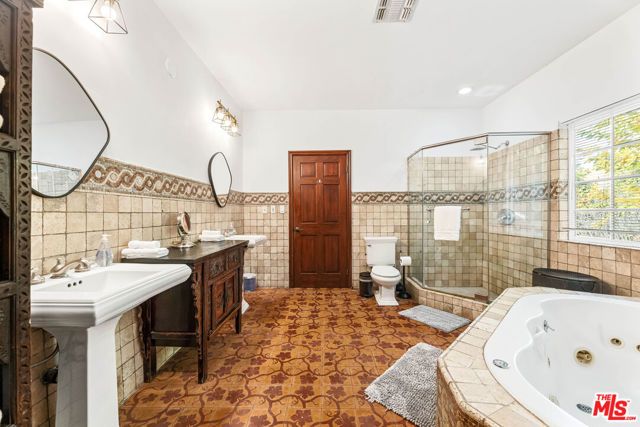 12109 MAXWELLTON Road, Studio City (los Angeles), CA 91604