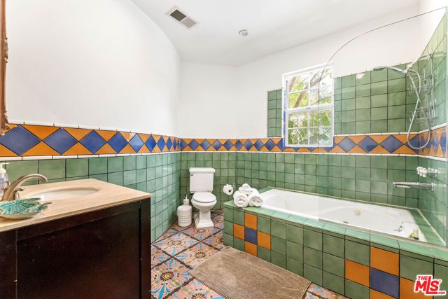12109 MAXWELLTON Road, Studio City (los Angeles), CA 91604