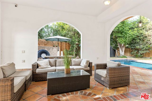 12109 MAXWELLTON Road, Studio City (los Angeles), CA 91604