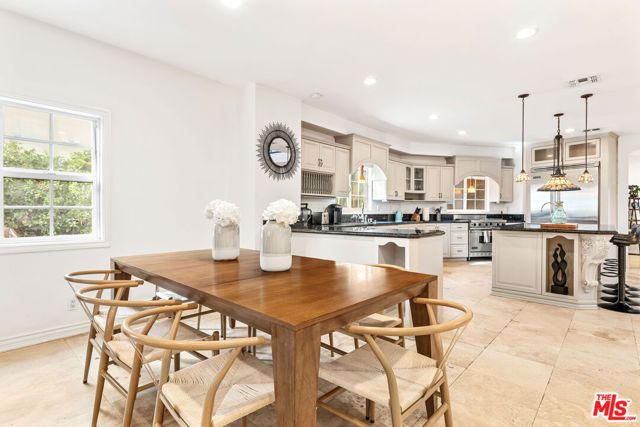 12109 MAXWELLTON Road, Studio City (los Angeles), CA 91604