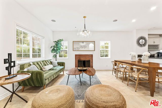 12109 MAXWELLTON Road, Studio City (los Angeles), CA 91604