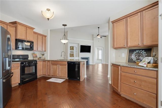 152 Heritage Pointe, Woodstock, GA 30189