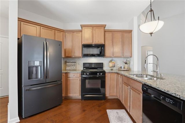 152 Heritage Pointe, Woodstock, GA 30189