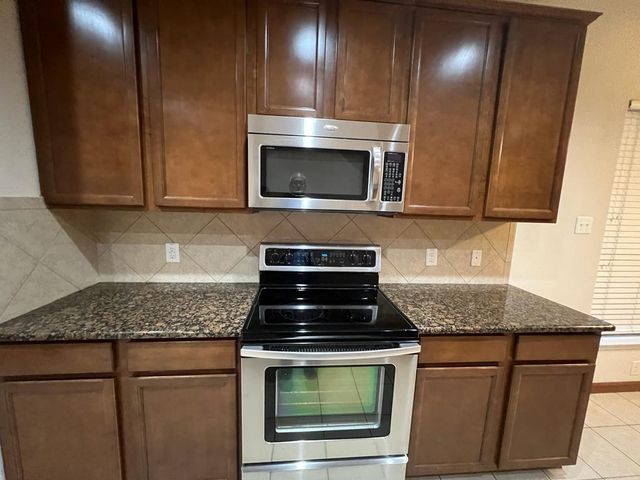 411 Stream Mill Lane, Katy, TX 77494