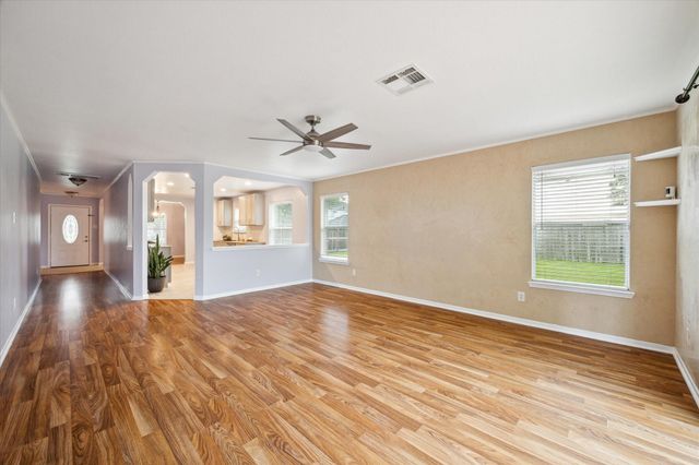 3402 Fox Court, Pearland, TX 77581