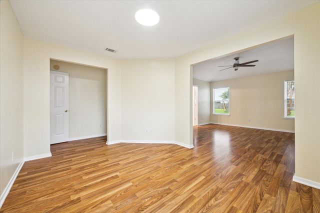 3402 Fox Court, Pearland, TX 77581