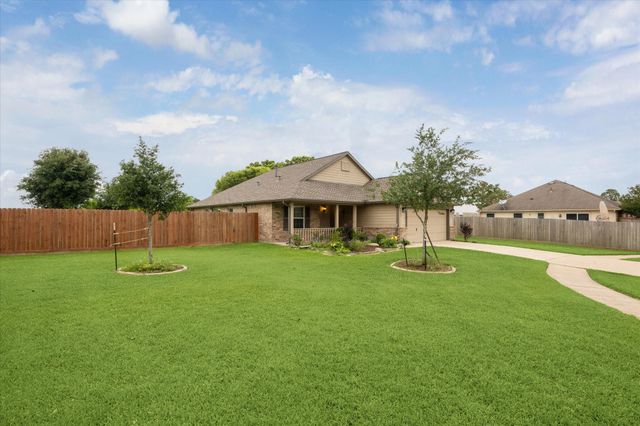 3402 Fox Court, Pearland, TX 77581