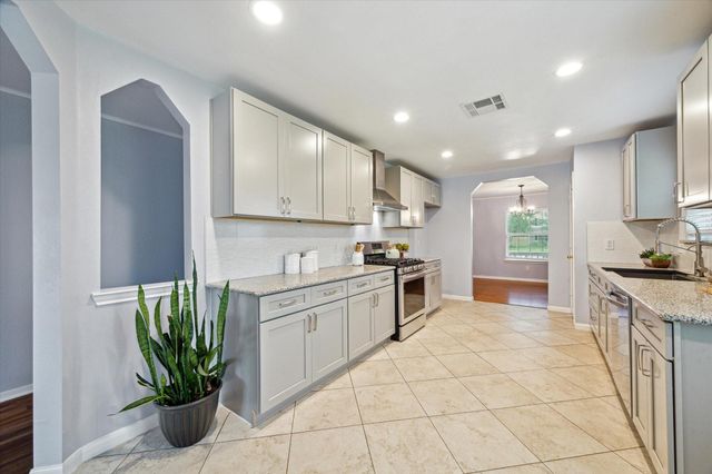 3402 Fox Court, Pearland, TX 77581