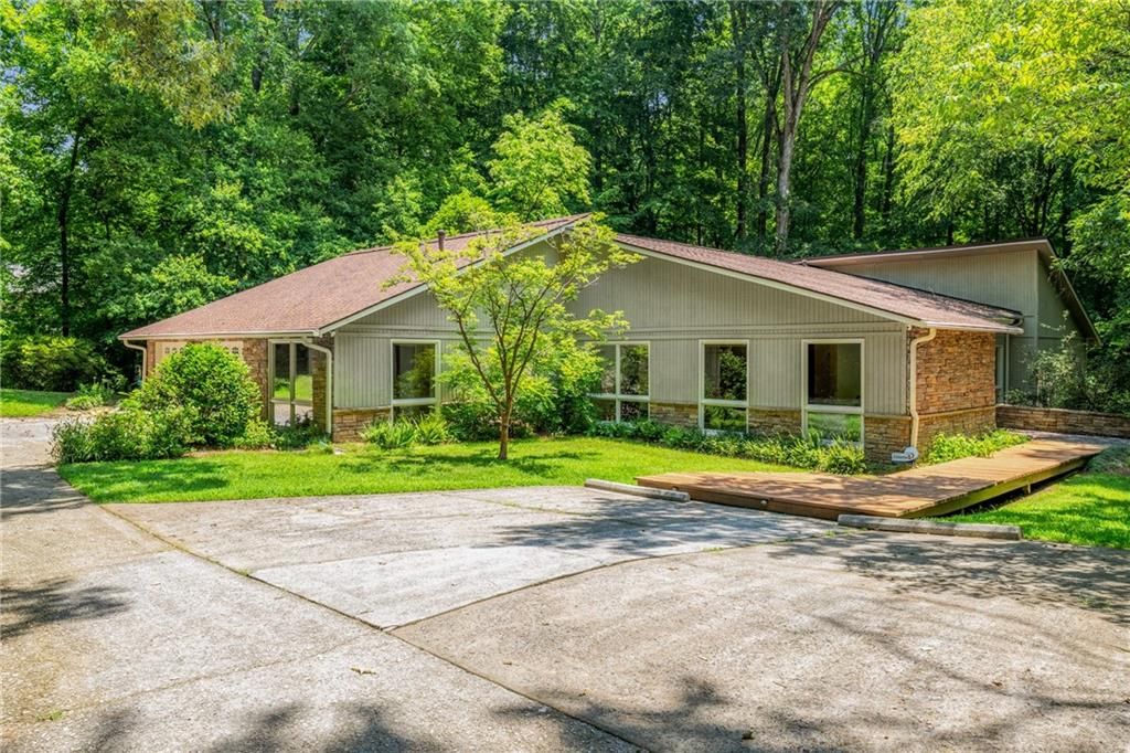 1690 Trotters Lane, Stone Mountain, GA 30087
