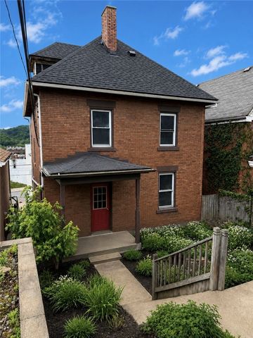 322 Duss Ave, Ambridge, PA 15003