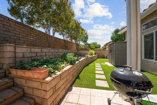 1999 Pecan Tree Street, Hemet, CA 92545