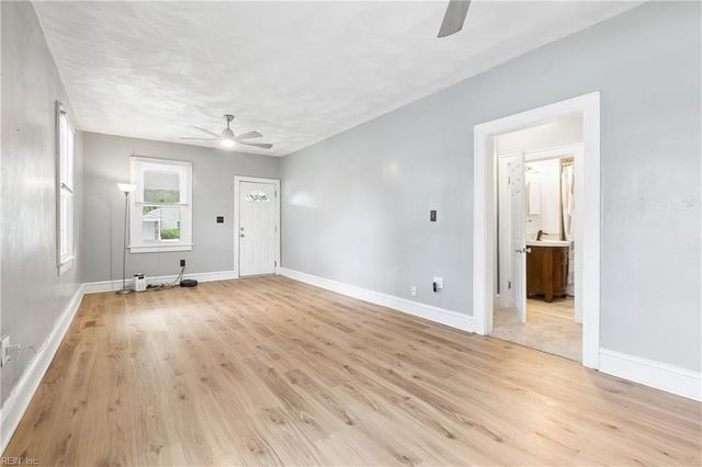 131 South AVE, Newport News, VA 23601