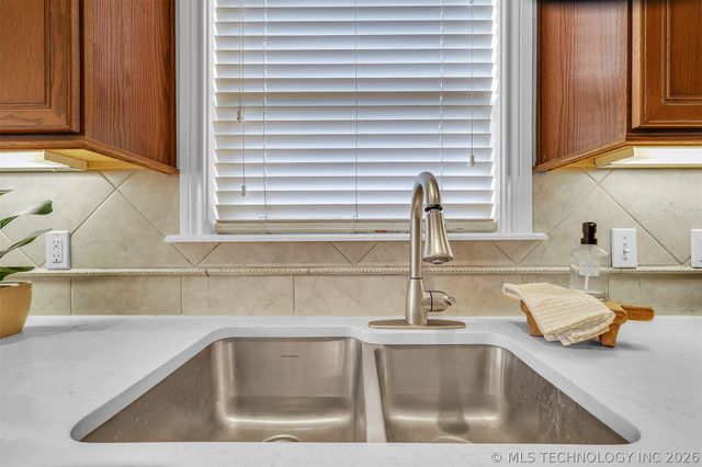 9311 N 139th East Avenue, Owasso, OK 74055