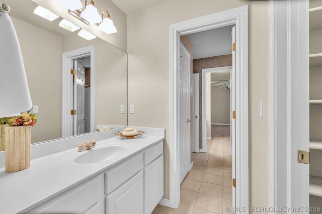 9311 N 139th East Avenue, Owasso, OK 74055